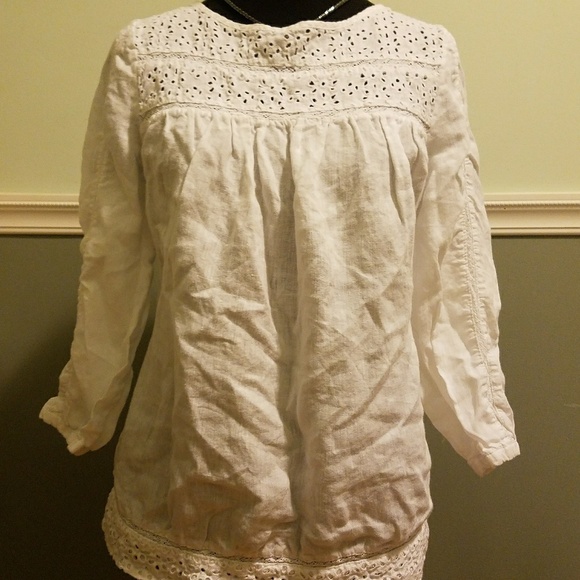 White Cotton Crochet top - Picture 3 of 4